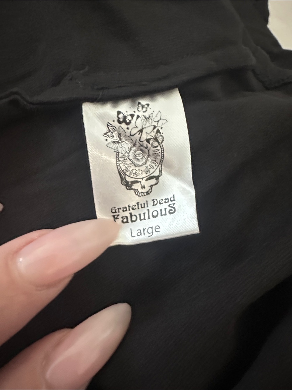 Grateful Dead by Meghan Fabulous Black Short-Sleeve Tee with Red & Blue Skull - Picture 13 of 15